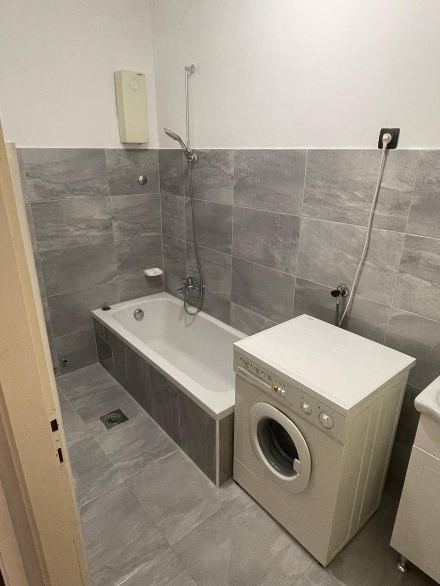 Apartman Robert Lägenhet Zadar Exteriör bild